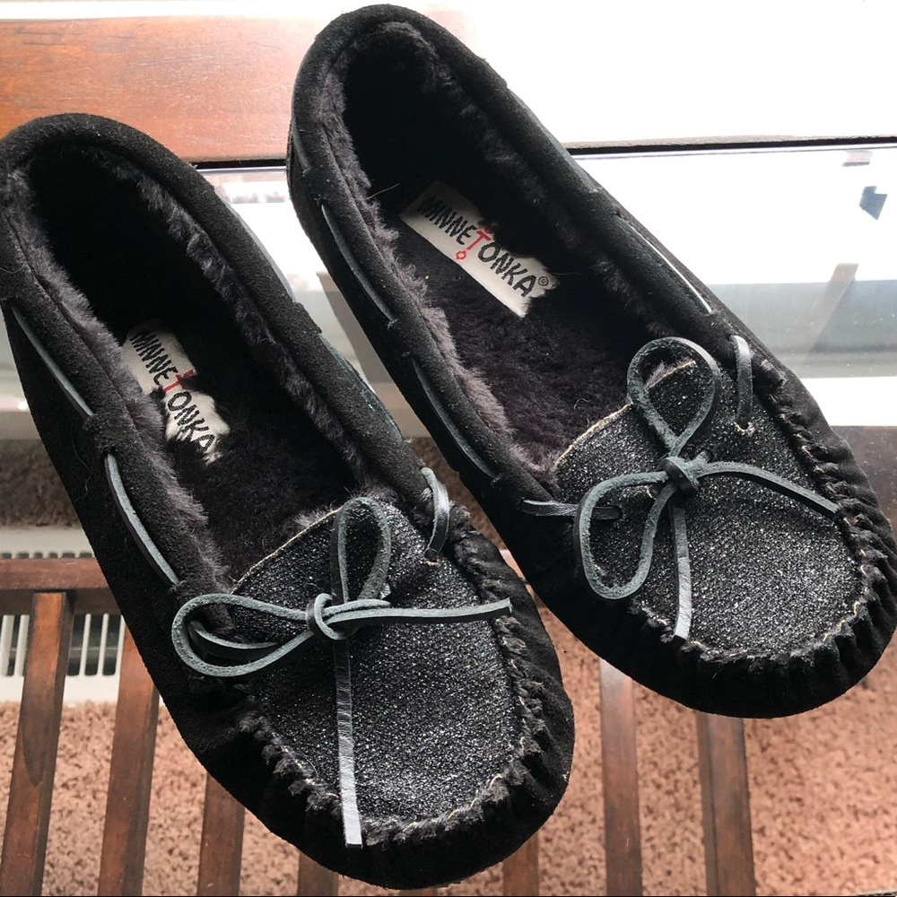 Minnetonka black and glitter slippers